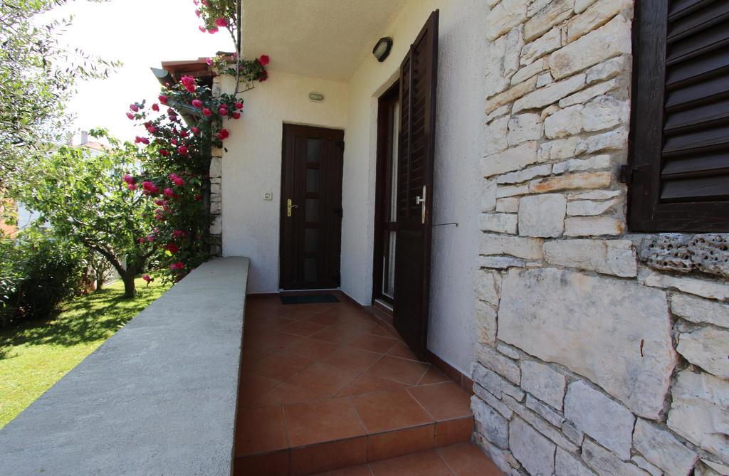 Studio And Room Tea Rovinj Luaran gambar